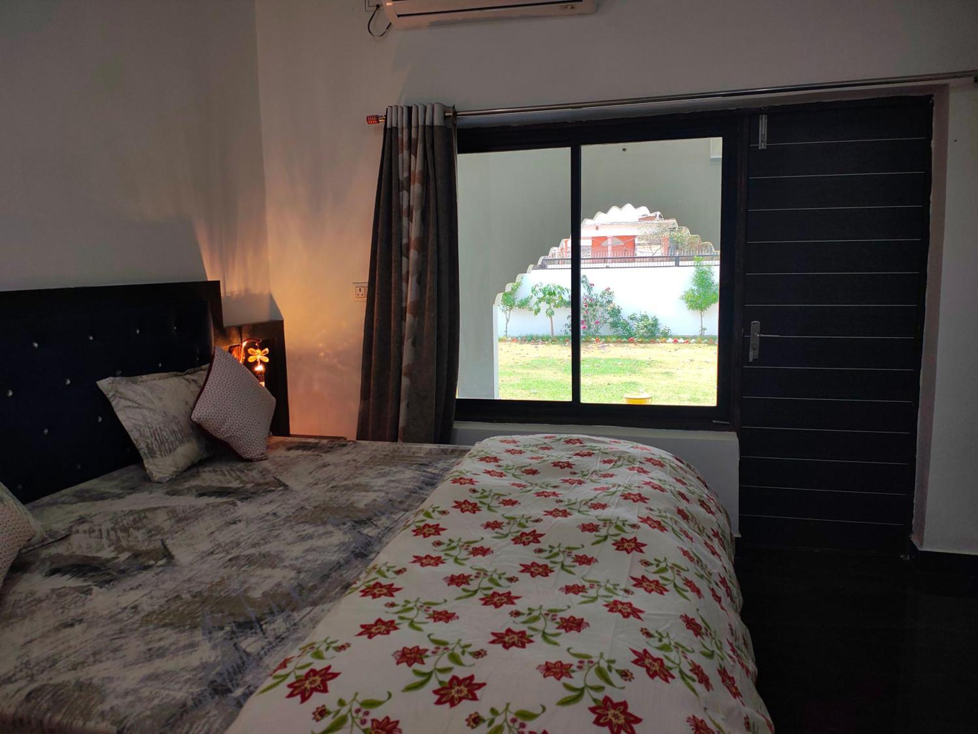 Prem Home Stay Khajurāho Екстериор снимка