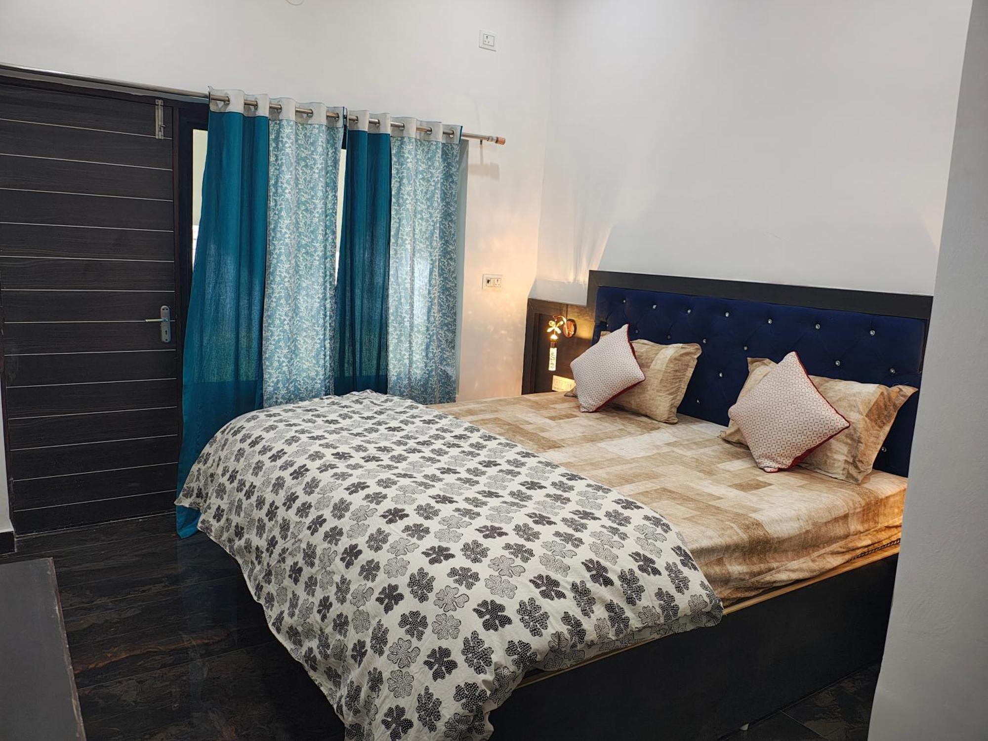 Prem Home Stay Khajurāho Екстериор снимка